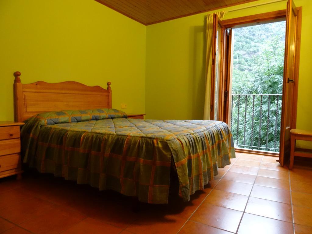 Apartaments La Canal Alins 外观 照片