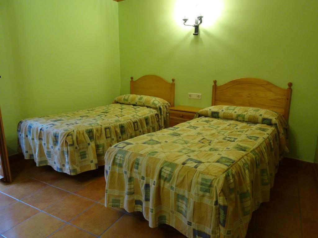 Apartaments La Canal Alins 外观 照片